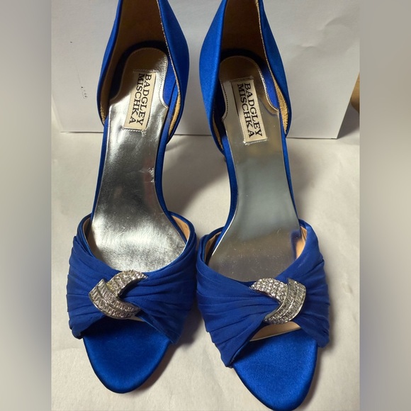 Badgley Mischka Royal Blue Heels with Silver Accents - Picture 1 of 8